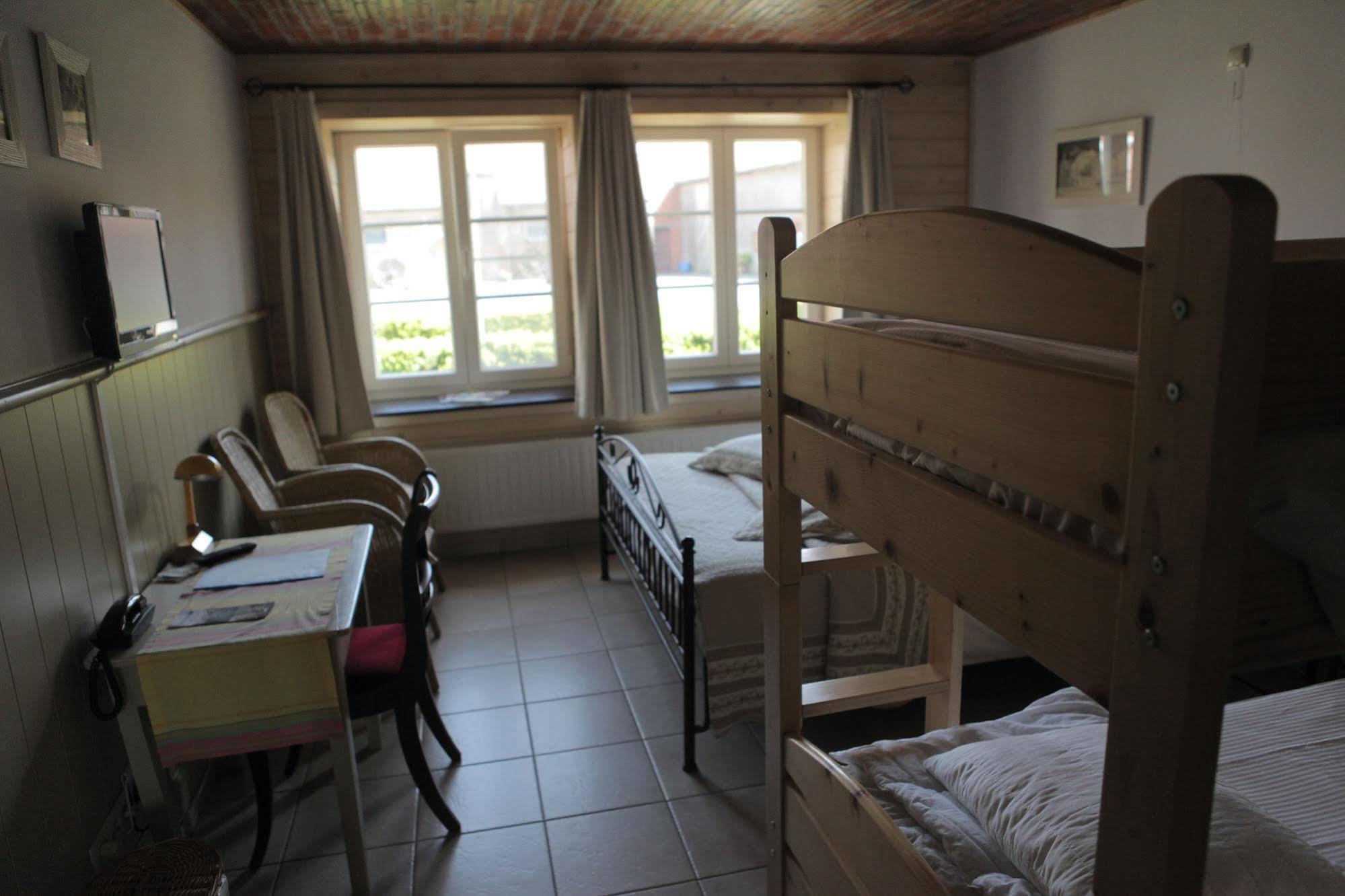 Gasthof Schraevenacker Vleteren Extérieur photo